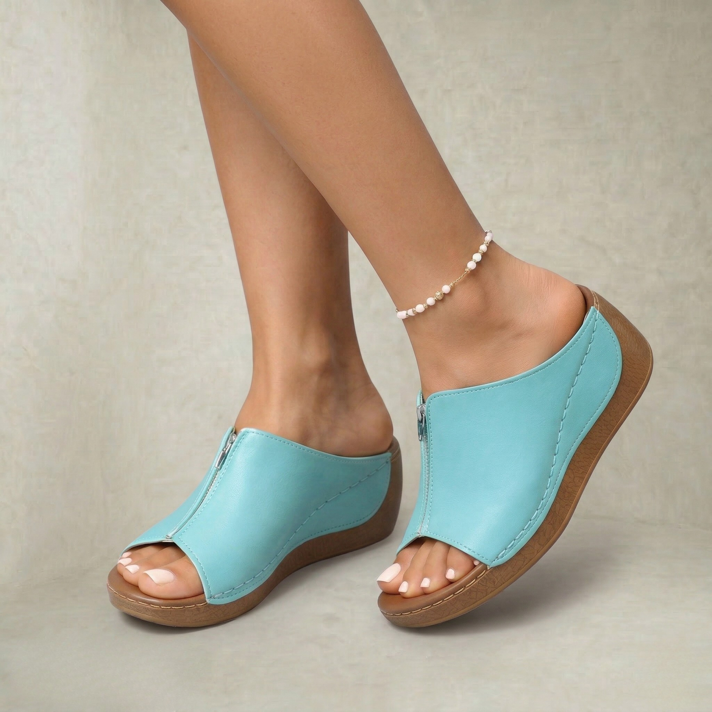 Carolina | Cushioned Wedge Platforms