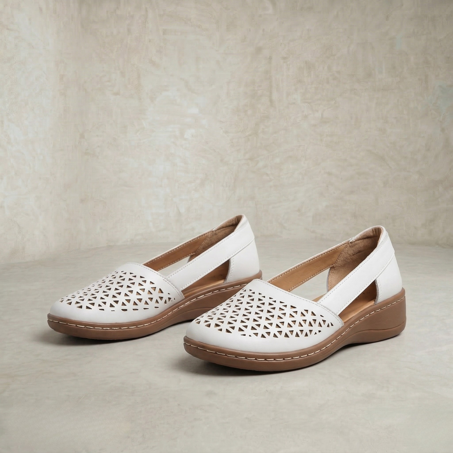 Elisa | Perforated Leather Flats