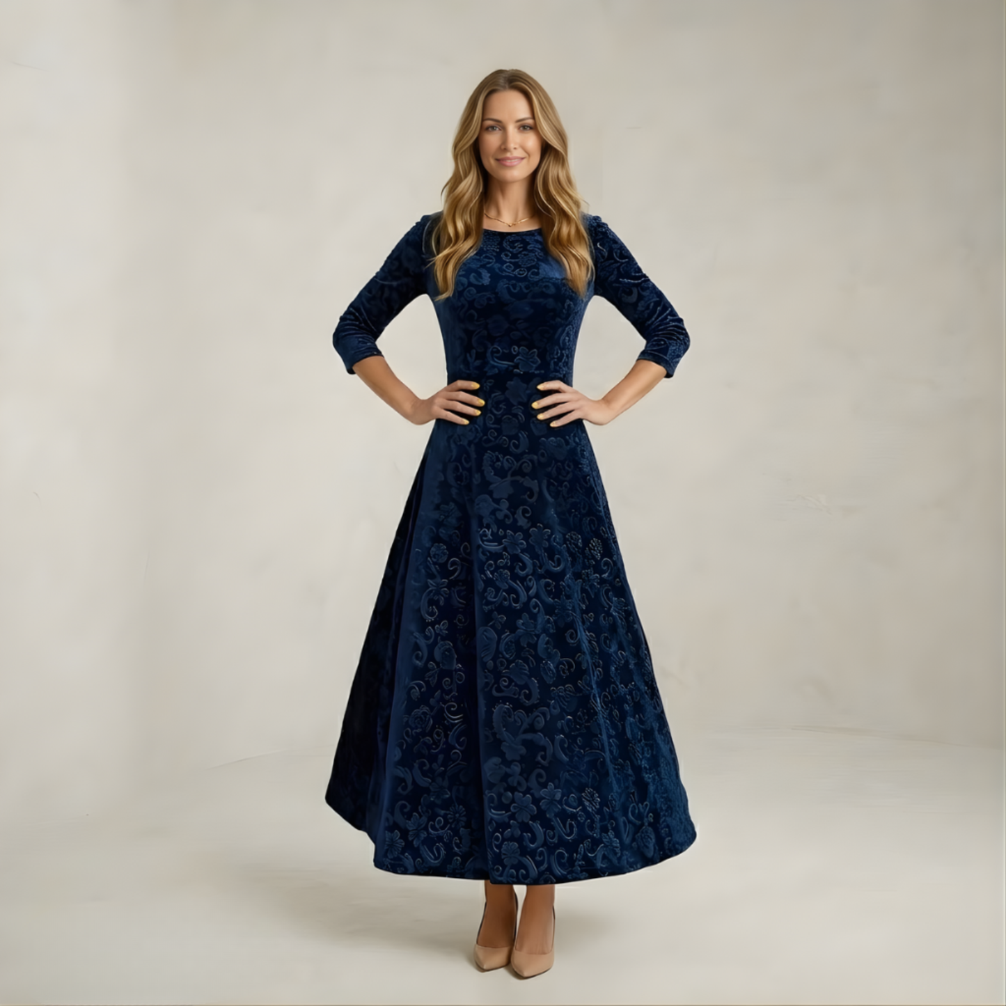 Emily | Classic Elegance Floral