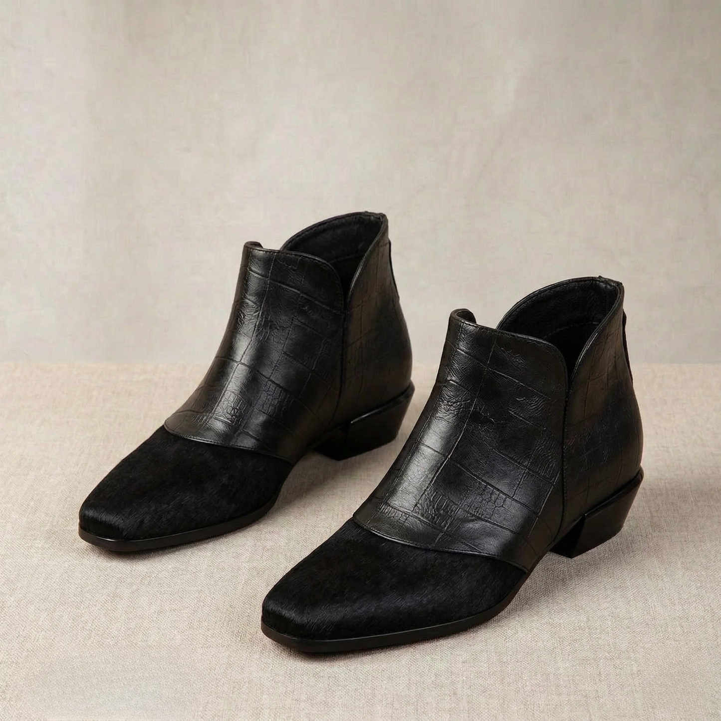Quella | Minimalist Low Stacked Heel Leather Boots