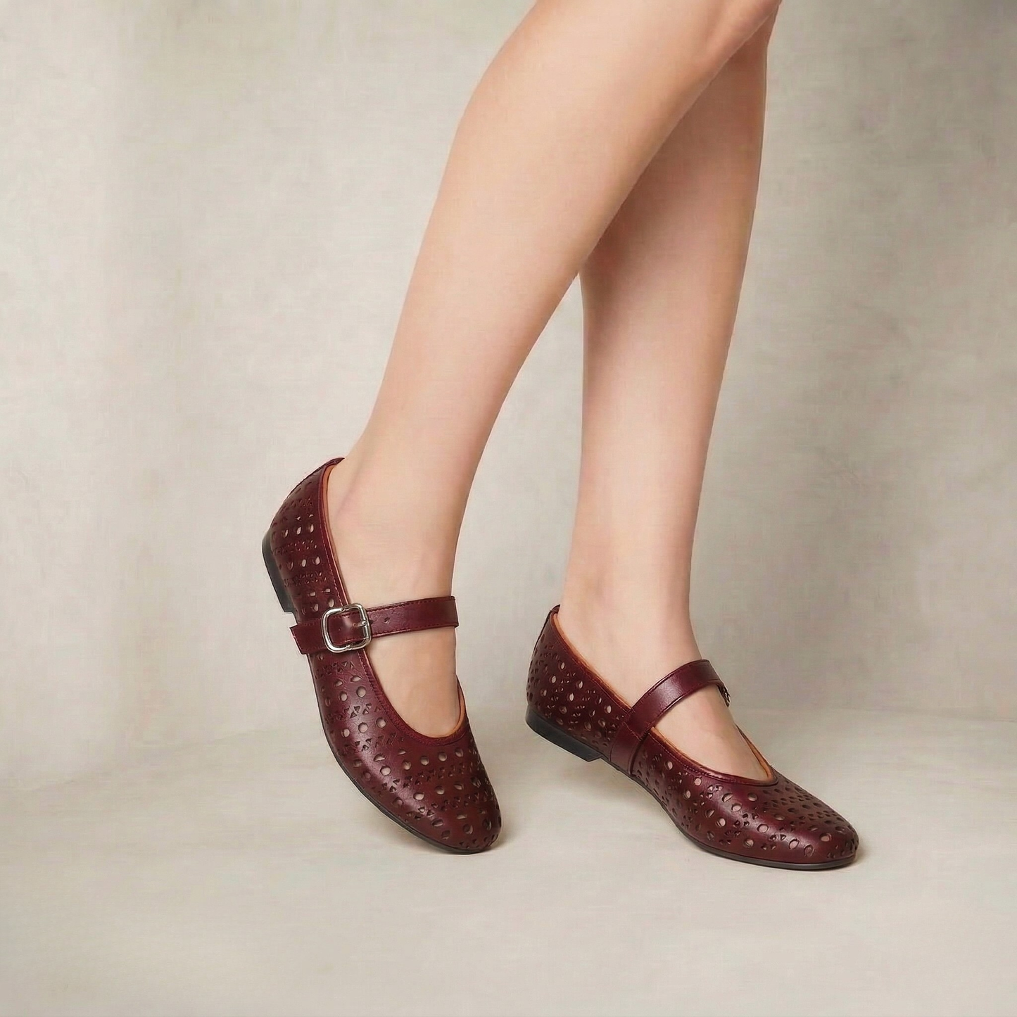 Zoya | Soft Flexible Cutout Everyday Flats